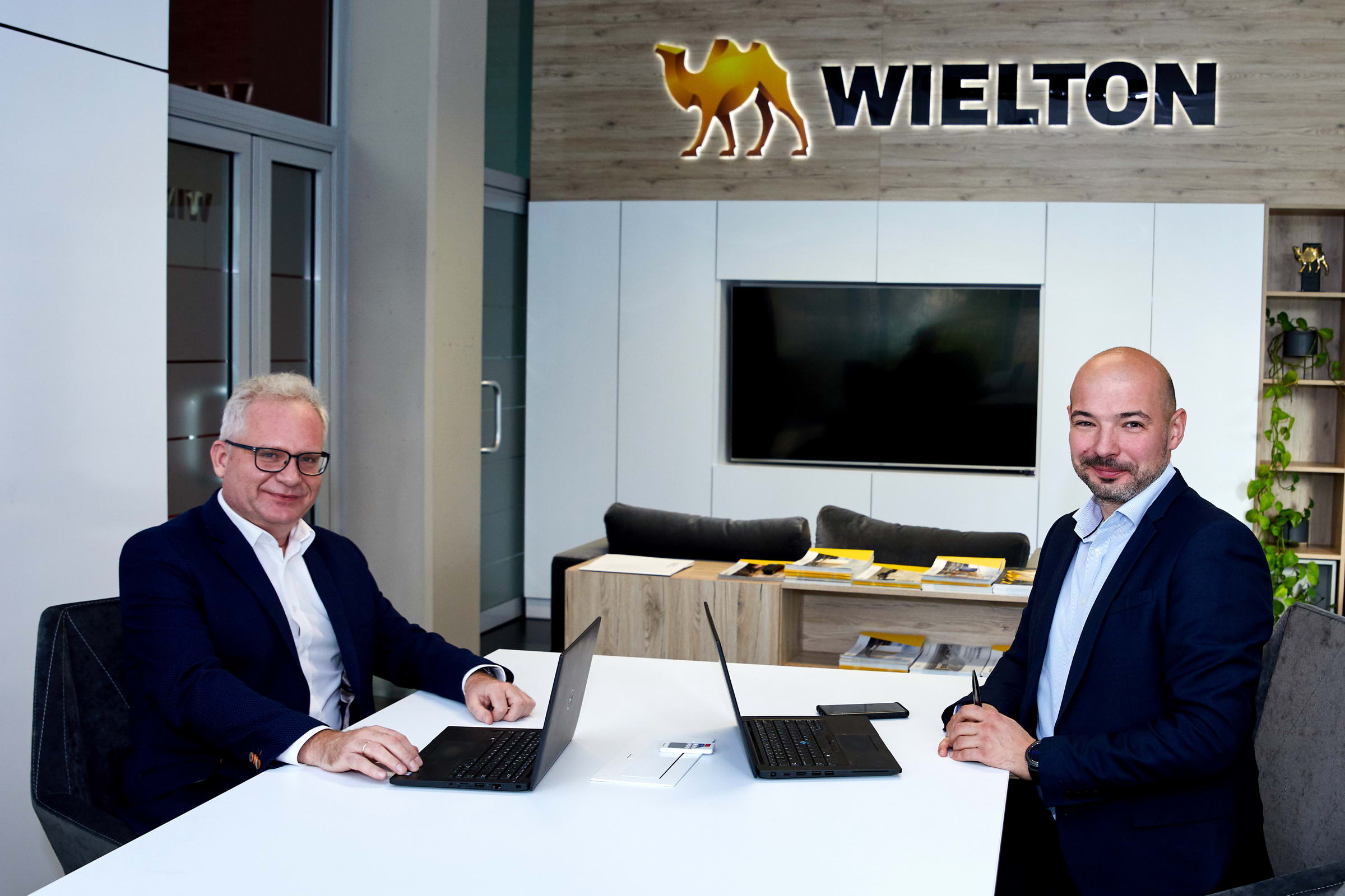 Współpraca Wielton i Webfleet Solutions przy telematyce dla naczep