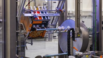 Produkcja przemysłowa w 2021 prawie o 15 proc. w górę