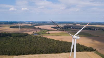 Wszystkie fabryki Volkswagena w Polsce z zieloną energią