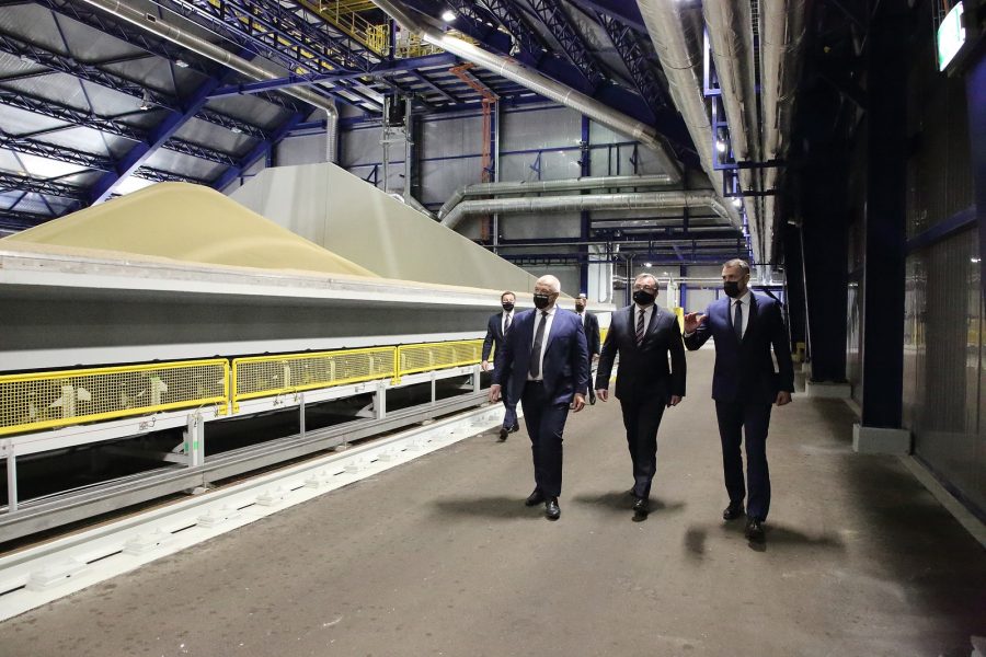 Grupa Azoty Puławy otwiera wytwórnię nawozów granulowanych