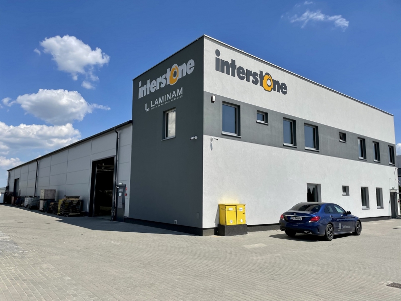 Interstone otwiera nowy magazyn