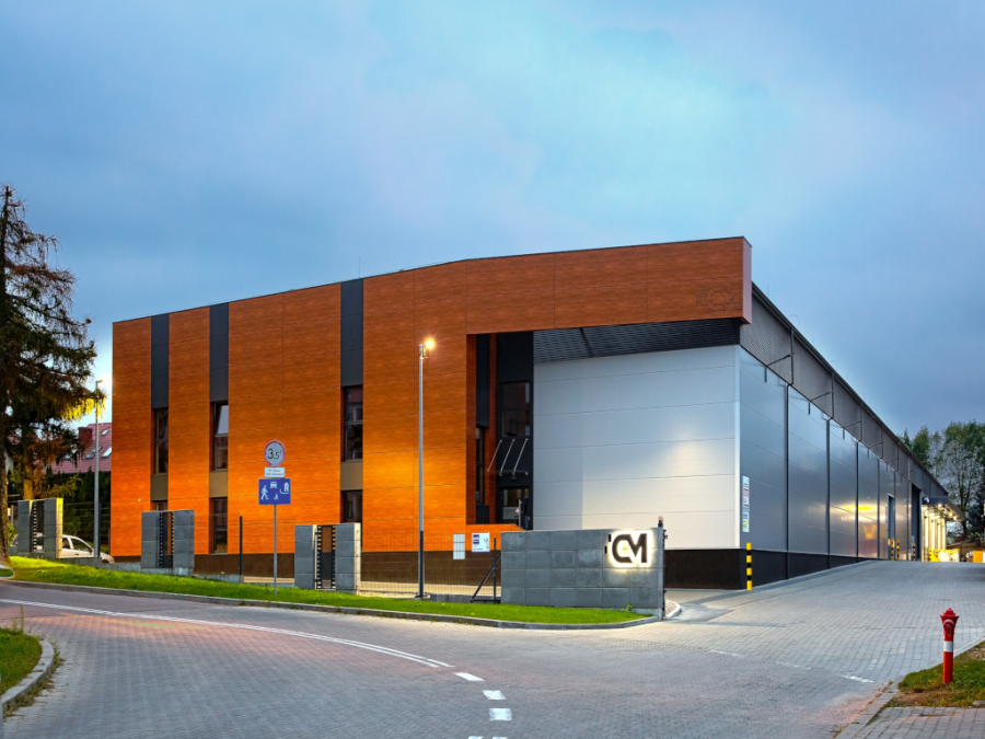 Exim Pharma i Center-Mebel z nowymi inwestycjami