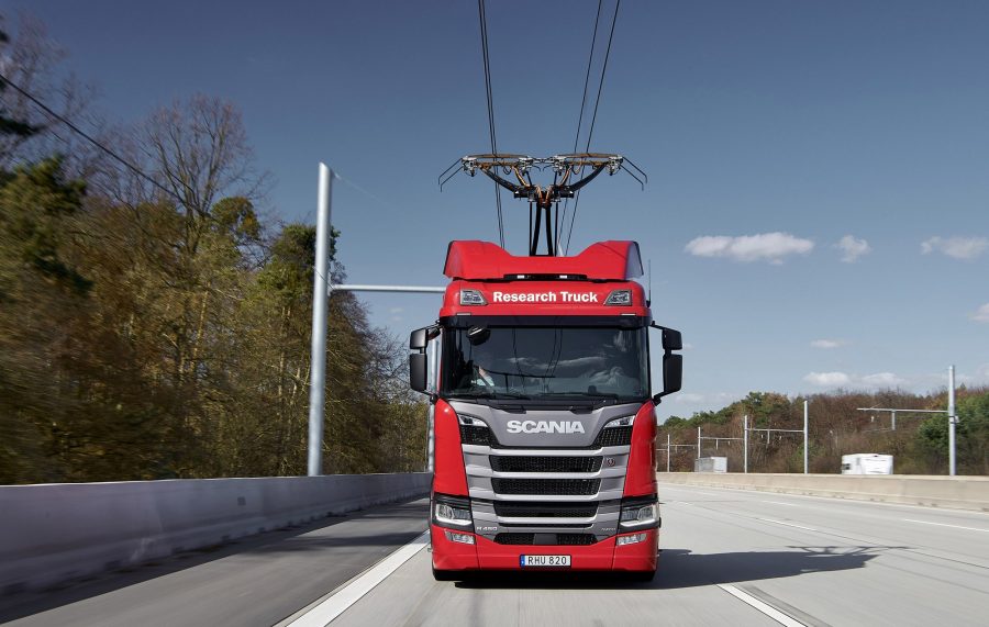 Ciężarówki Scania w badaniu dotyczącym e-dróg