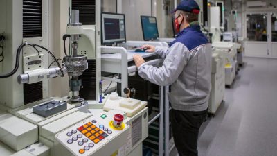 Toyota podwaja w Polsce produkcję napędów do Yarisa