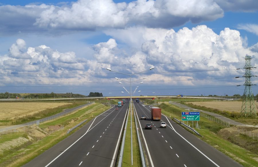 KAS nie będzie karać przewoźników za problemy z e-TOLL