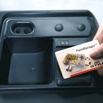 System kontroli dostępu do wózka widłowego stanowiący część systemu zarządzania flotą FleetManager 4.x