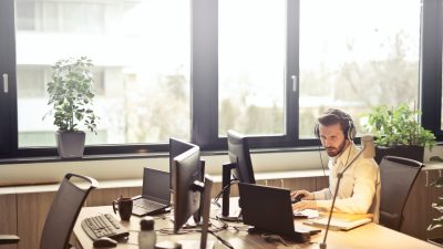 Millenialsi chcą automatyzacji w miejscu pracy