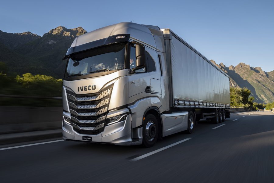 IVECO i Plus sprawdzą autonomiczne ciężarówki