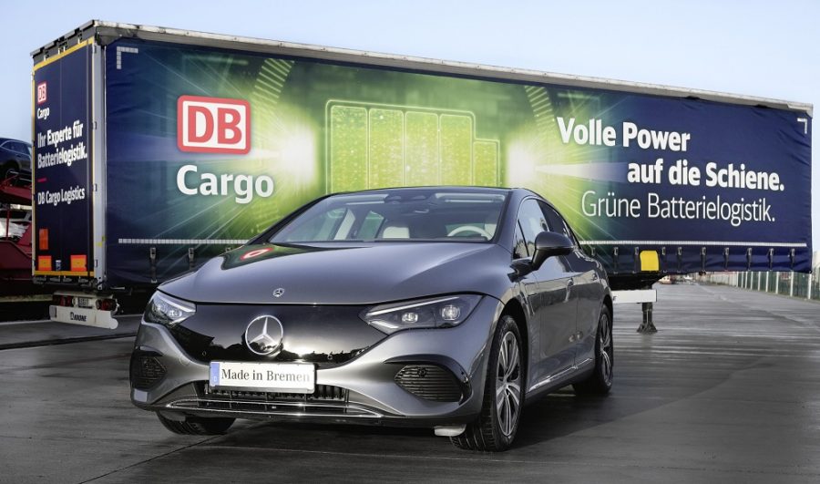Mercedes-Benz przestawia logistykę akumulatorów na zielone tory