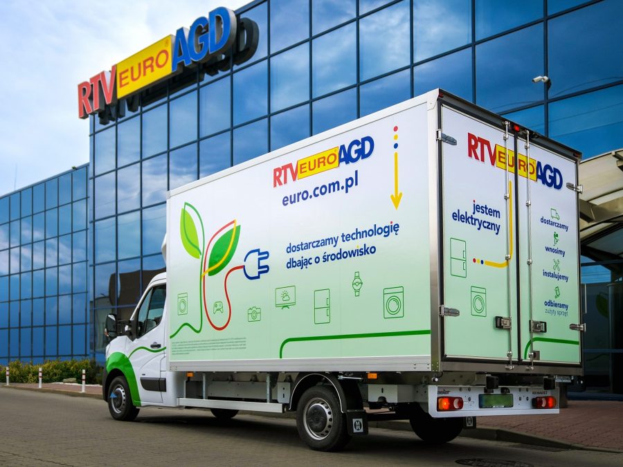 RTV EURO AGD wprowadza do swojej floty elektryczne auta dostawcze