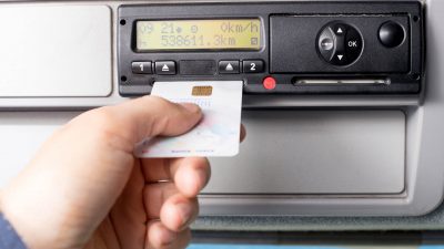 Wymiana tachografów coraz bliżej. Ile firm dokonało już zmiany?