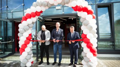 Firma midocean otworzyła centrum logistyczne i nadrukowe