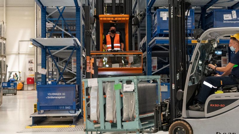 Wspólny projekt słowackich filii STILL i DHL dla Volkswagena
