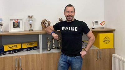 Dziesięciu nowych stażystów rozpoczyna pracę w Dachser Polska