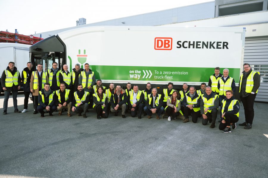 DB Schenker wprowadza na drogi prototypową ciężarówkę Volta Zero
