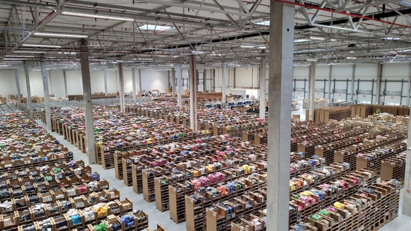 Prekonfigurowany system PSIwms usprawnia pracę w magazynie Hisert