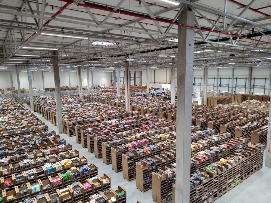 Prekonfigurowany system PSIwms usprawnia pracę w magazynie Hisert