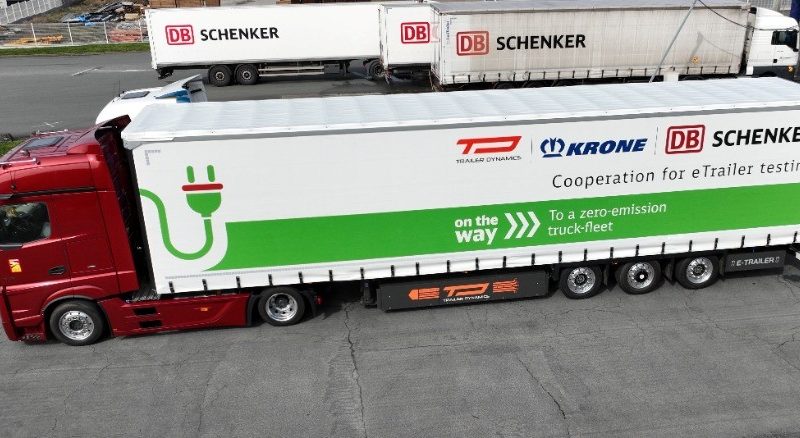 DB Schenker testuje naczepy eTrailers