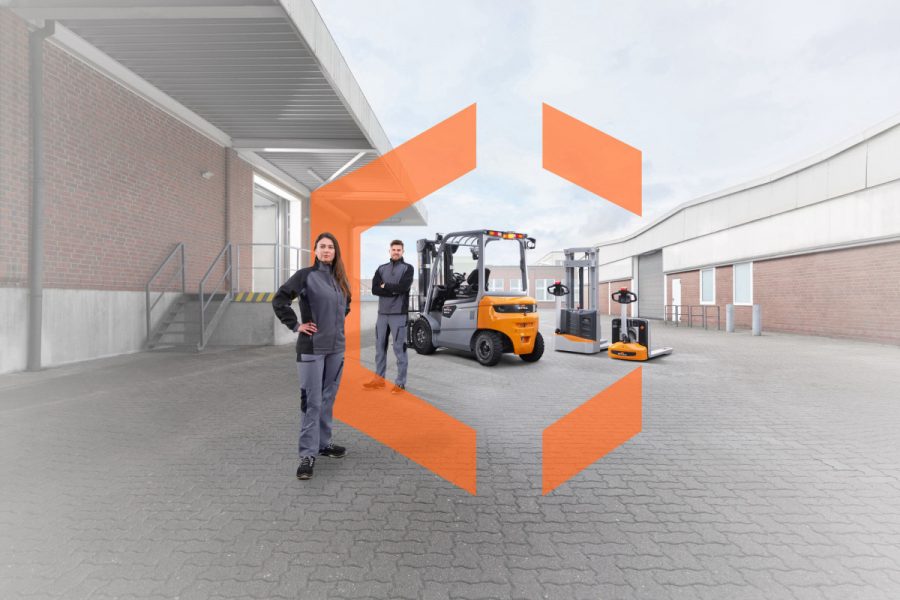 STILL poszerza portfolio o podstawowy elektryczny wózek czołowy