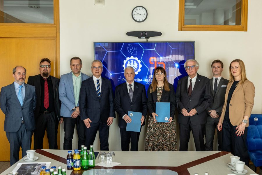 AIUT otworzy na Politechnice Śląskiej Laboratorium Robotów Mobilnych