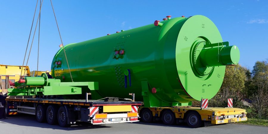 Transport ciężki przez dwa kontynenty