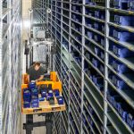 Wózek do kompletacji pionowej STILL PXV wyposażono w szereg ergonomicznych rozwiązań