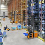 Wózki do kompletacji pionowej STILL PXV i wózki systemowe VNA STILL MX-X w Liebherr
