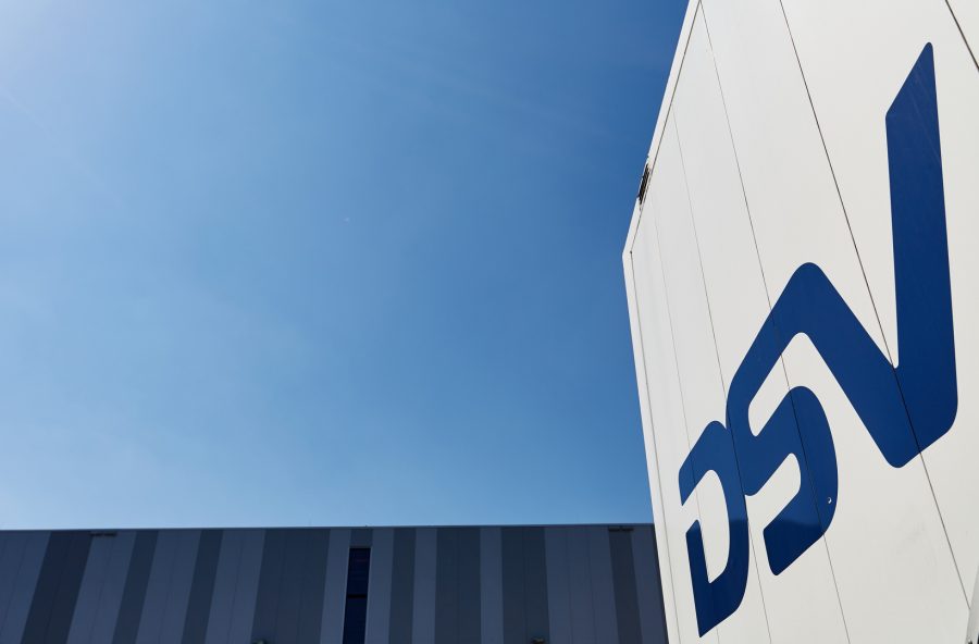 DSV finalizuje przejęcie Schenkera