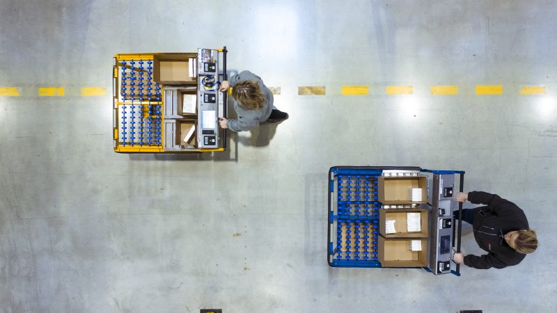 Niewidzialna linia życia między producentem a pacjentem