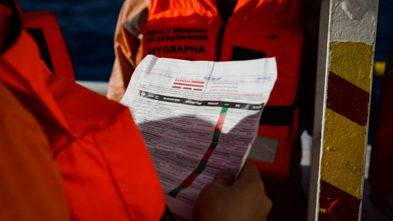 Cyfrowa rewolucja na pogniecionej kartce