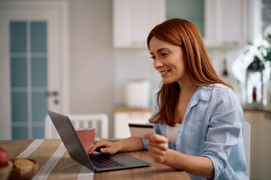 64% stałych e-klientów z Polski kupuje na zagranicznych stronach