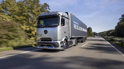 Dachser odbiera pierwsze ciężarówki wodorowe nowej generacji od Daimler Truck