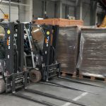 Ładowanie elektrycznych wózków widłowych STILL w technologii Li-Ion