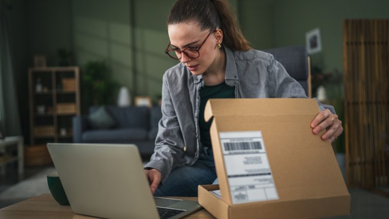 Niepewność wokół nowych zasad zwrotów w e-commerce